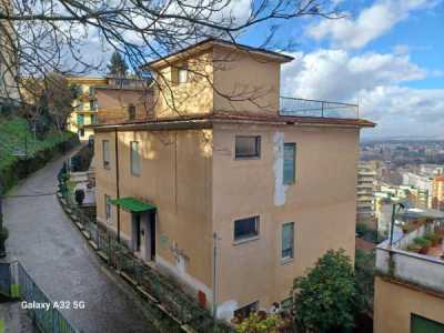 Appartamento in Vendita a Frosinone via Colle San Pietro Centro Cittã 